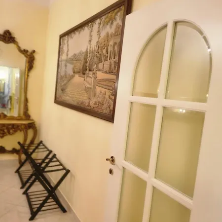 Ottaviano Impero Vaticano Apartment